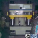 []出售一台广东得力仕500吨三梁四柱液压机